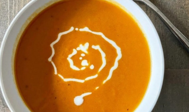 Behice'nin Tarifi: Tatlı Patatesli Sebze Çorbası