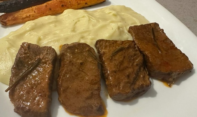 Tam Kıvamında: Soslu Lokum Et