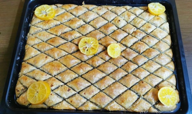 Esra'nın Tarifi: Evde Hazır Yufkadan Baklava