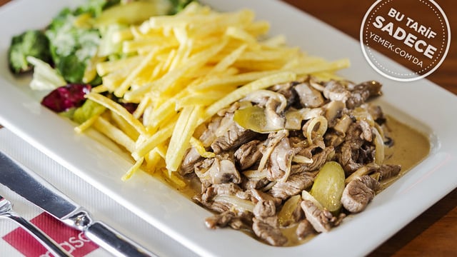 Masa Restaurant'tan: Beef Stroganoff Salatası