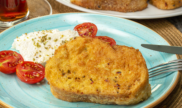 Bir Taneyle Yetinemezsin: Yumurtalı Ekmek