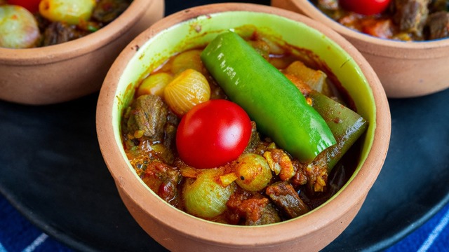 Lokum Gibi Pişmiş: Güveçte Et