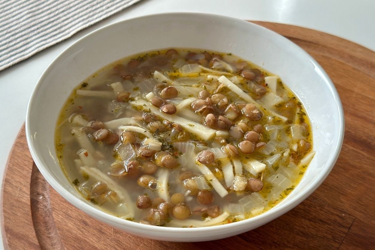 Fadime'nin Tarifi: Çeneçarpan Çorbası