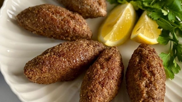 Osmanlı Mutfağından: Arefe Köftesi