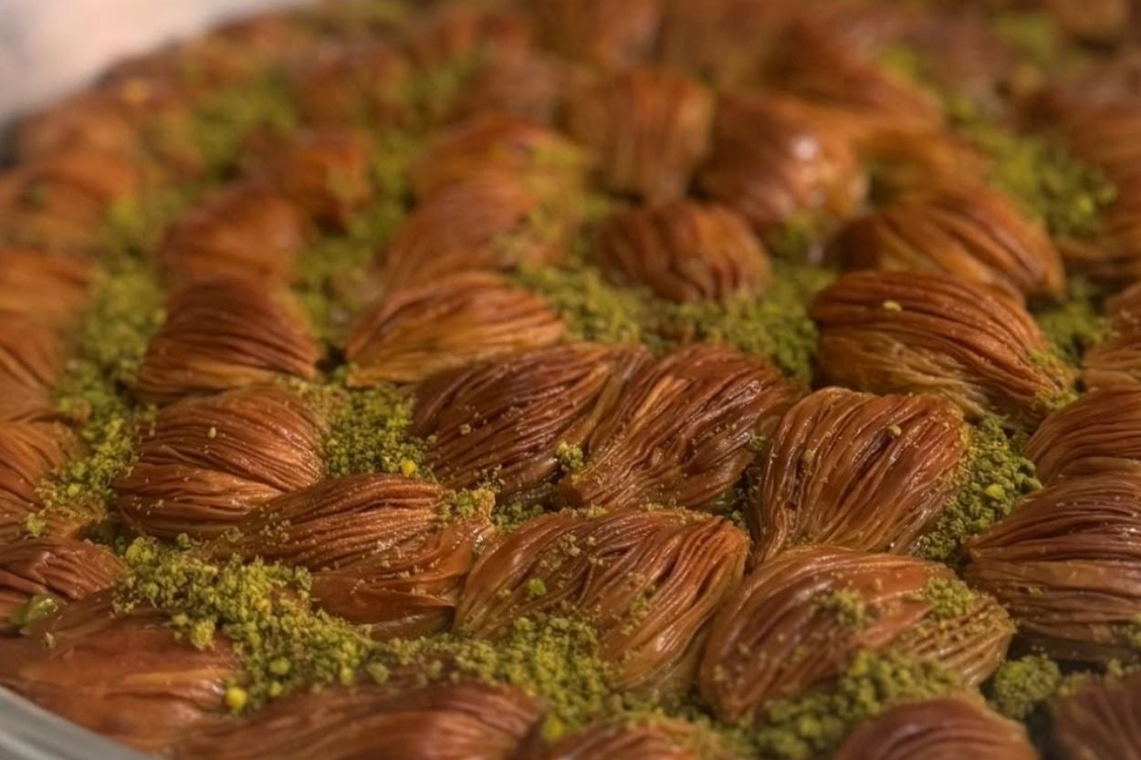 Yusuf'un Tarifi: Gaziantep Usulü Midye Baklava
