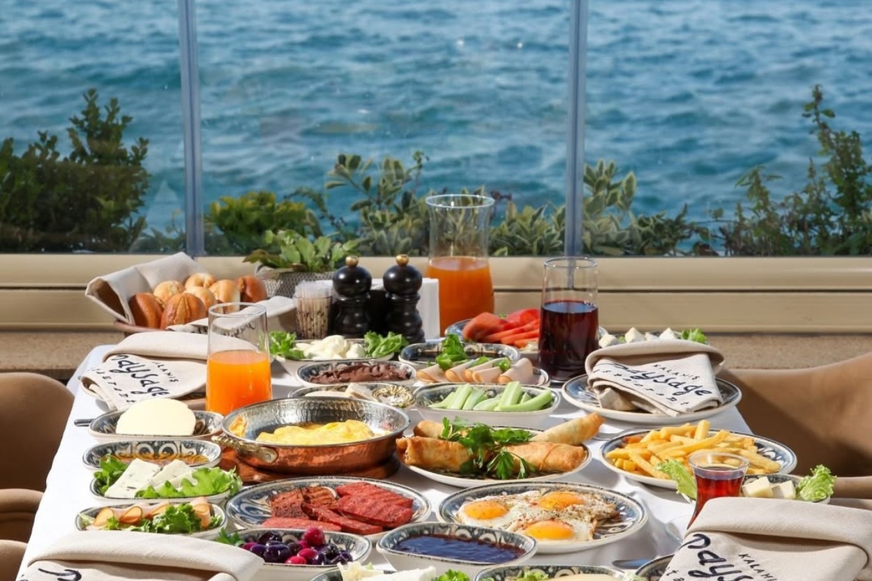 Kalamış Restoranları: Kalamış'taki En İyi 10 Mekan