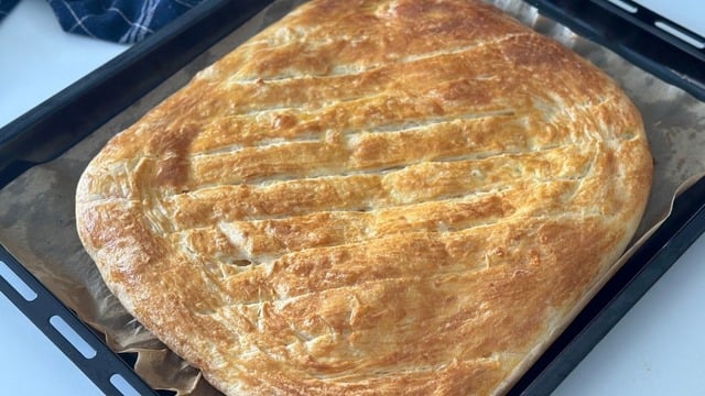 Tel Tel Ayrılan: Katmer Börek