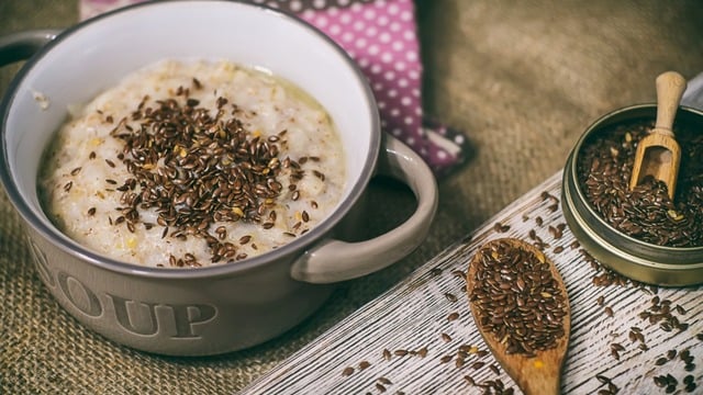 Keten Tohumu Nasıl Yenir? En Sağlıklı Tüketim Yöntemleri