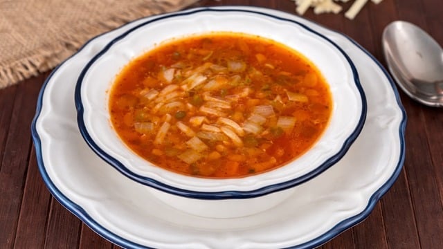 Proteini Mercimekten: Kesme Çorbası