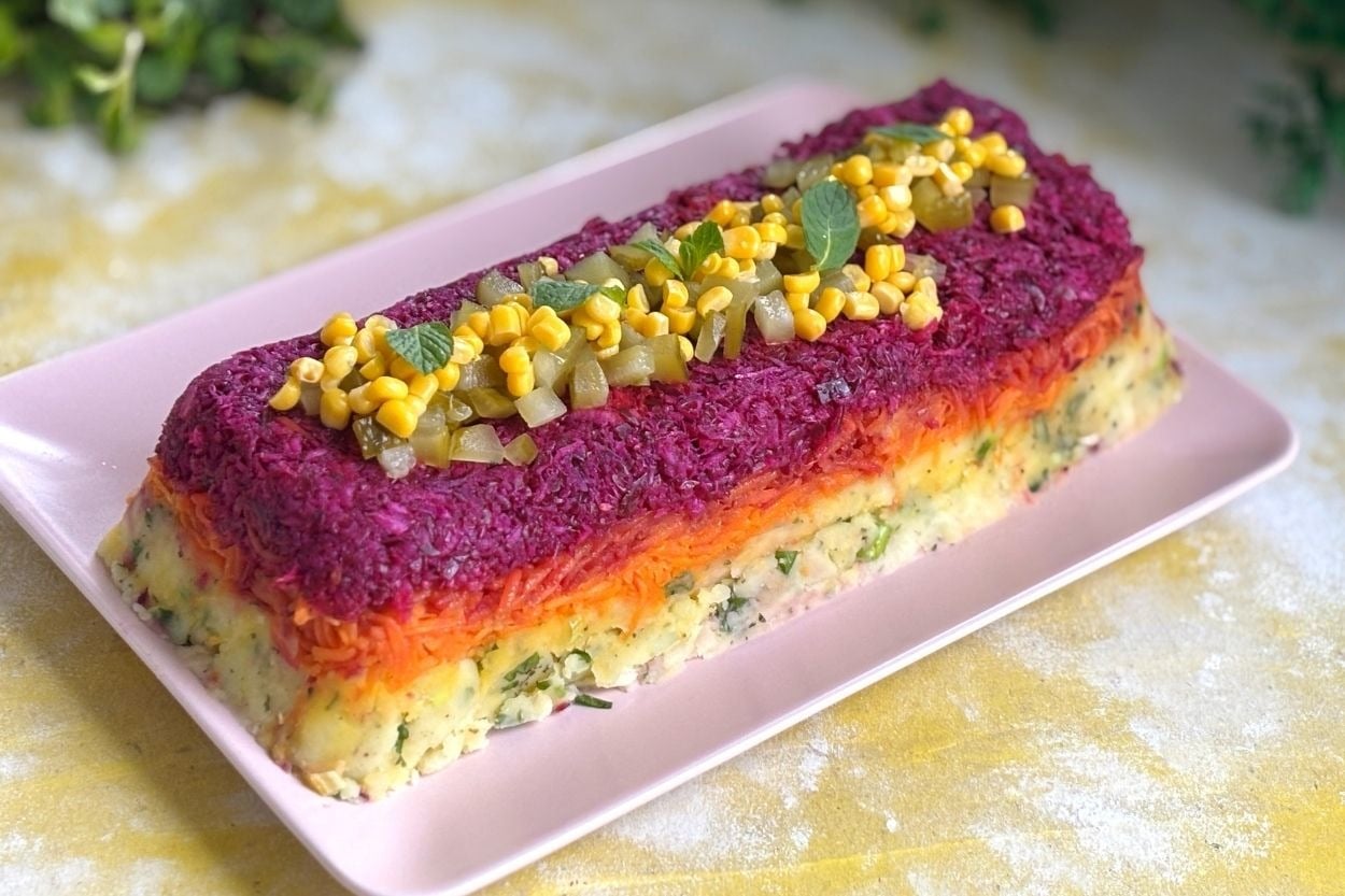 Göz Alıcı Renkleriyle: 3 Renkli Salata
