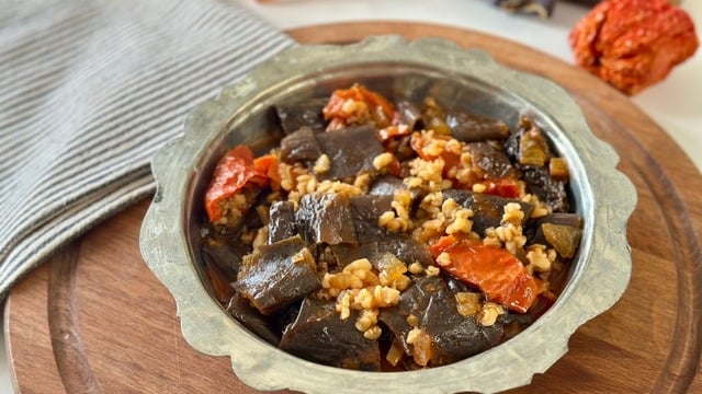 Tadı Nefis: Kuru Patlıcan Yemeği