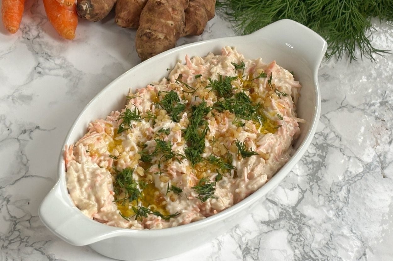 Taptaze: Yoğurtlu Yer Elması Salatası