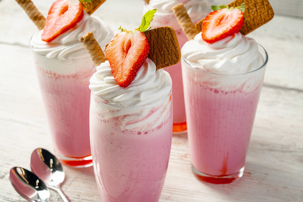 Kısa Sürede Hazır: Çilekli Milkshake