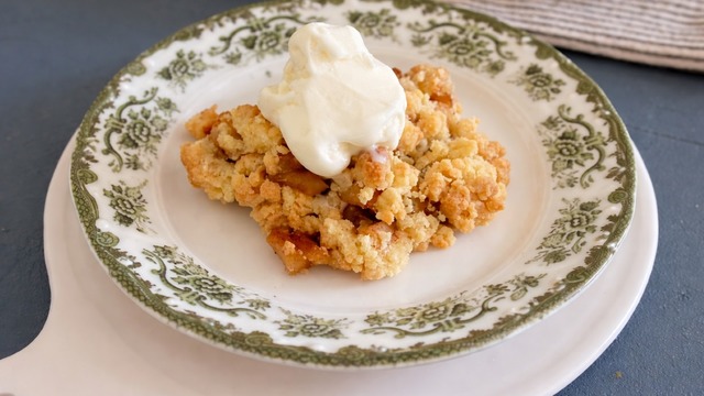 Elmalı Dolgusuyla: Crumble