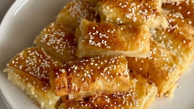 Çıtır Çıtır: Baklava Yufkasından Patatesli Börek