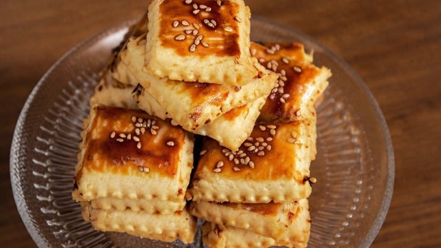 Çay Onsuz Olmaz: Tuzlu Pasta