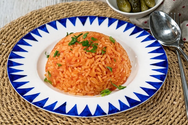 Domatesli Pilav Tarifi