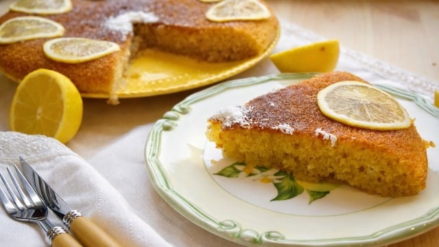Fırınsız Pişsin, Yumuşacık Olsun: Tencerede Limonlu Revani