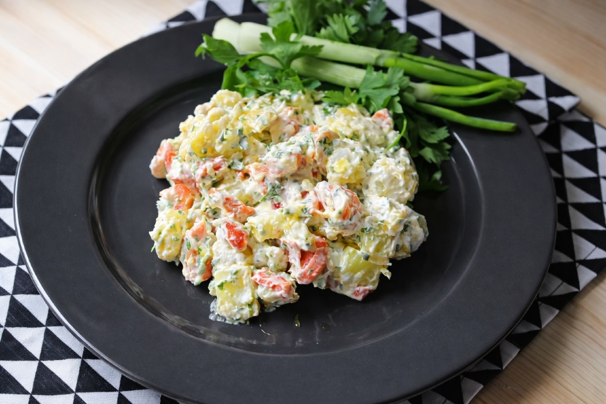 Hayran Olunası: Labneli Patates Salatası