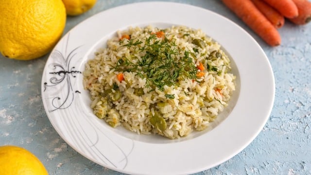 Yazın Habercisi: İç Baklalı Pilav
