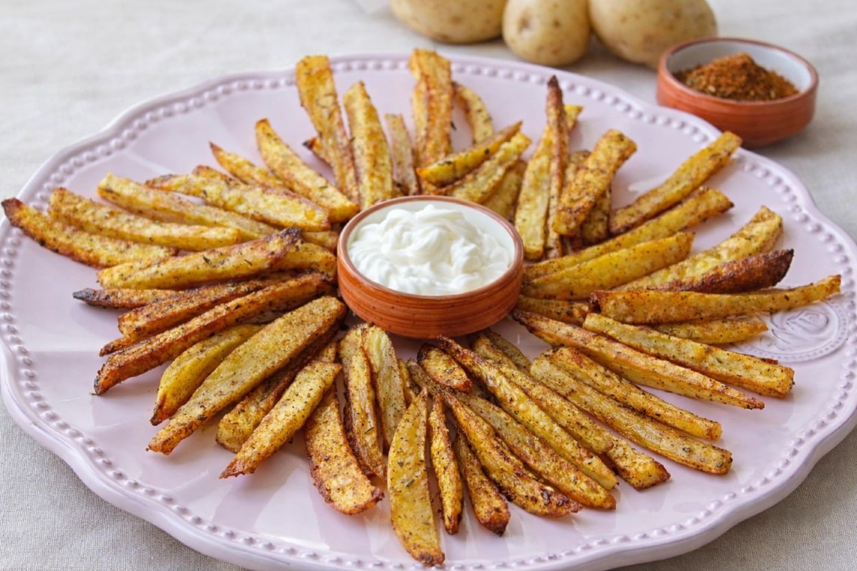 Çıtır Çıtır: Kajun Baharatlı Fırında Patates Kızartması