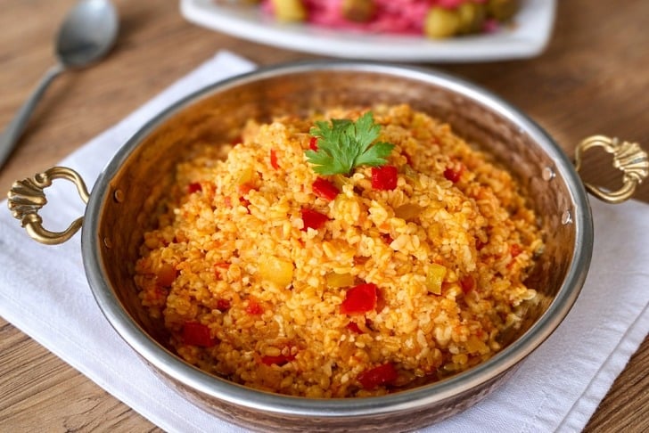lokanta-usulu-bulgur-pilavi-tarifi