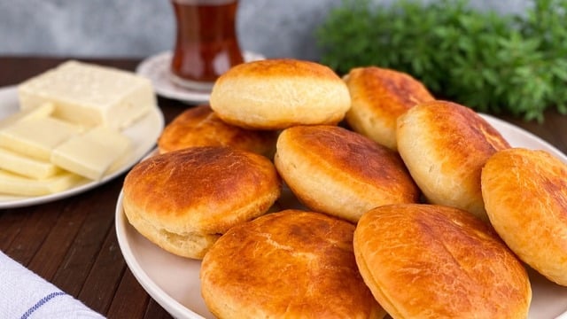 Puf Puf: Kabartma Tozlu Yağ Çekmeyen Pişi