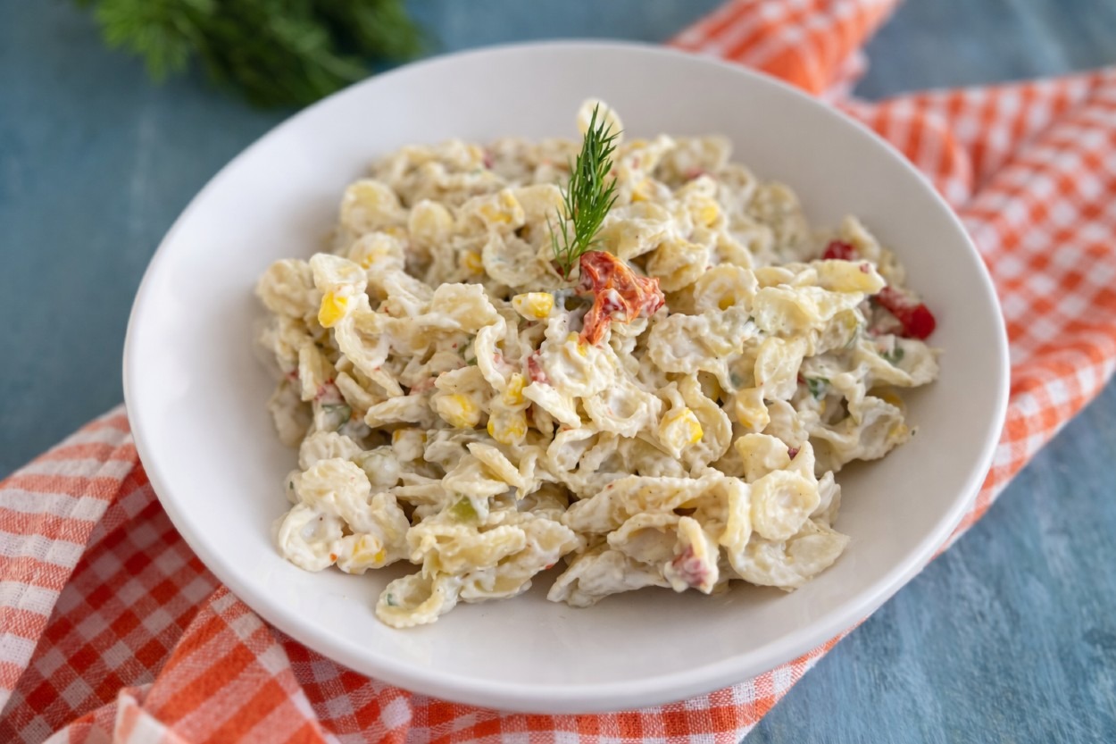 Patlıcan Çok Yakıştı: Közlü Makarna Salatası