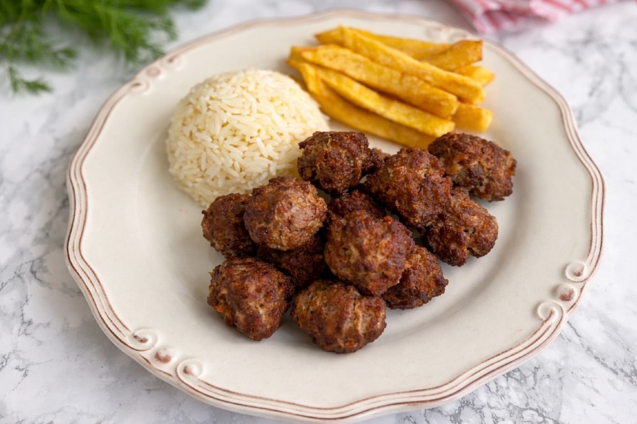 Lokmalık Lezzet: Top Köfte
