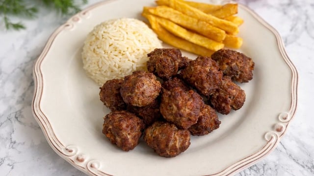 Lokmalık Lezzet: Top Köfte