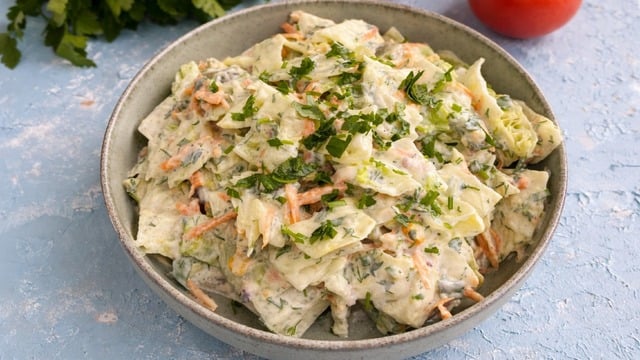 Kremalı Sosuyla: Göbek Salata