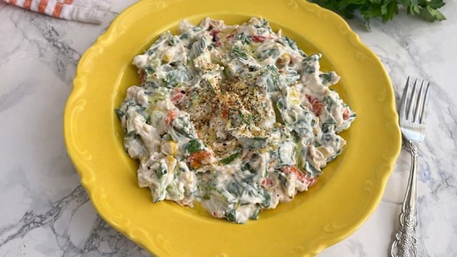 Çok Dengeli: Tavuklu Semizotu Salatası