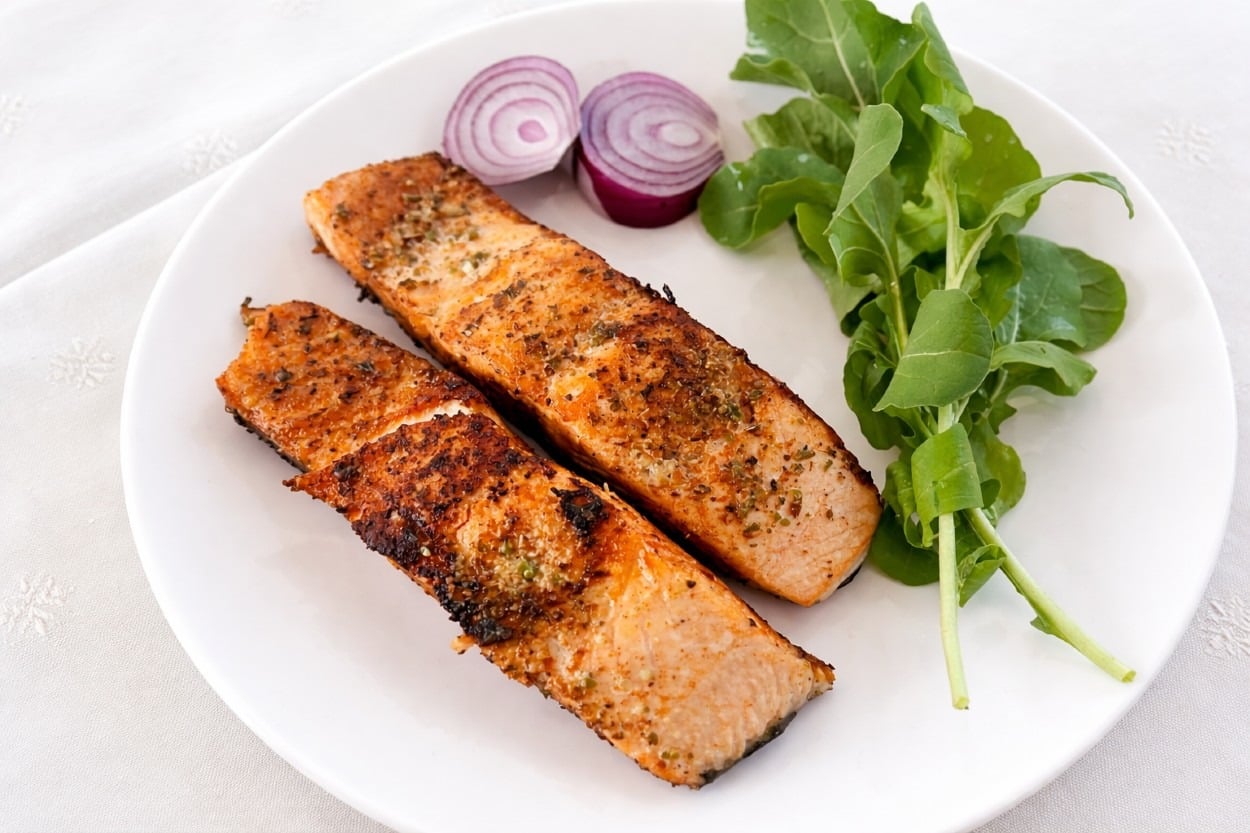 Omega-3 Deposu: Tavada Somon