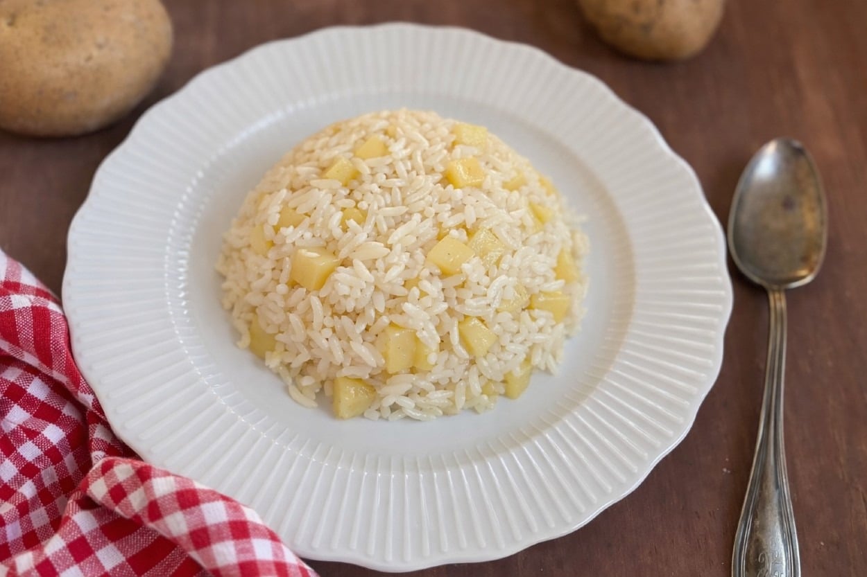 Mis Gibi Kokusuyla: Patatesli Pilav