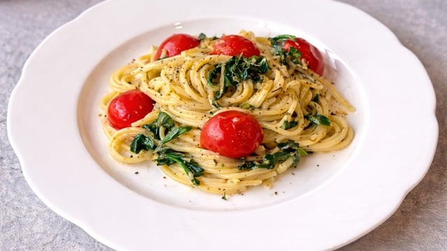 Kıvamı Kremasından: Ispanaklı Spagetti