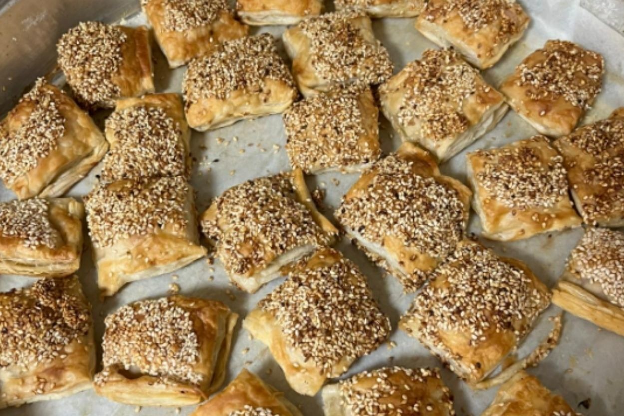 Emir'in Tarifi: Beyaz Peynirli Milföy