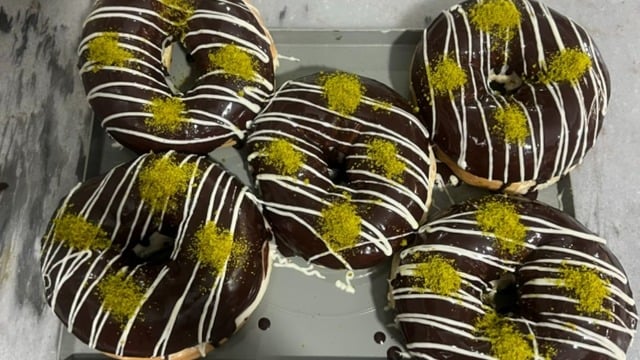 Hanin'in Tarifi: Tam Ölçülü Çikolatalı Donut