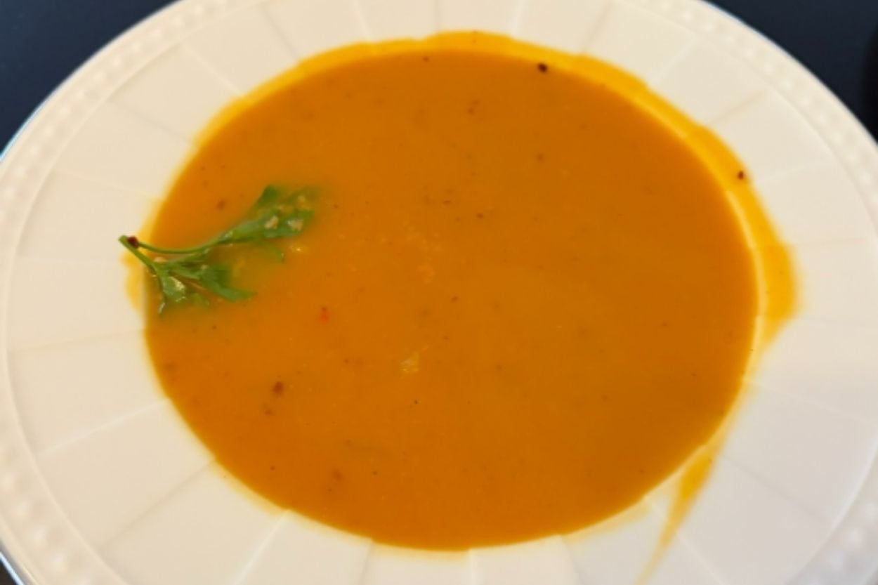Aziz'in Tarifi: Tam Kıvamında Kabak Çorbası