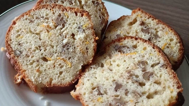 Mis Kokulu: Portakallı Cevizli Yoğurtlu Kek