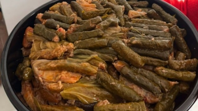 Yusuf'un Tarifi: Mardin Usulü Etli Yaprak Sarma