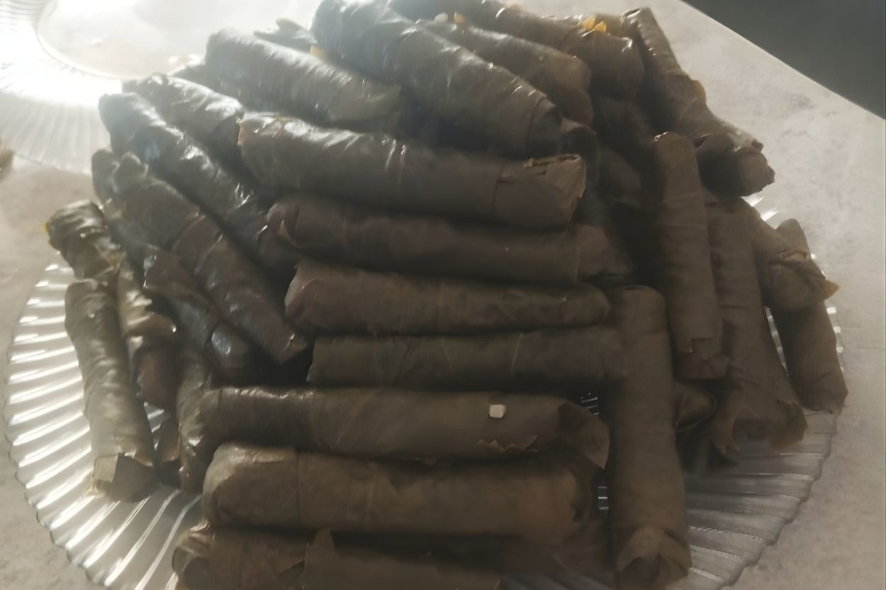 Cansu'nun Tarifi: Tam Ölçülü Zeytinyağlı Yaprak Sarma