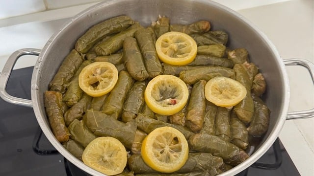 Şeyma'nın Tarifi: Zeytinyağlı Yaprak Sarma