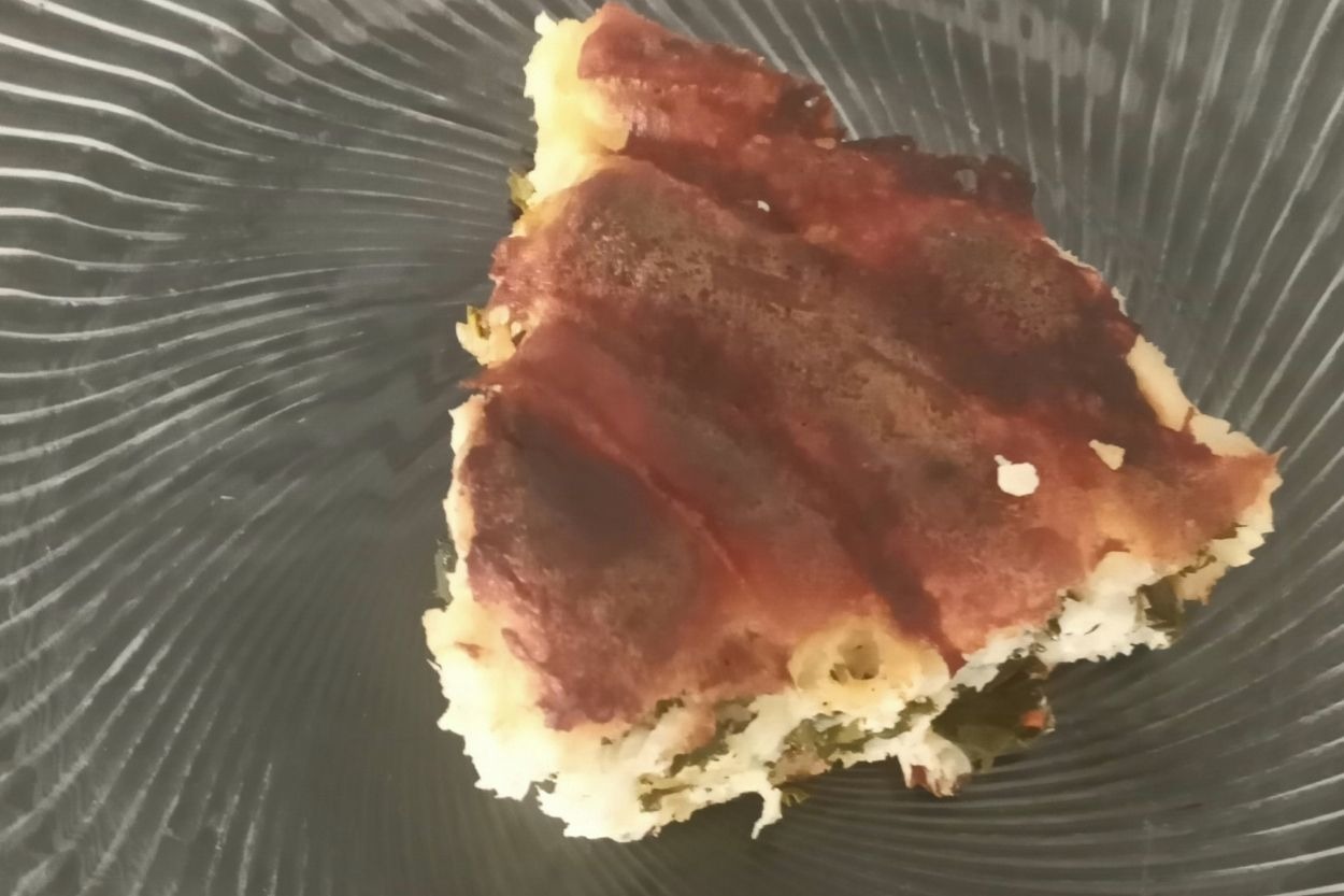 Cansu'nun Tarifi: El Açması Peynirli Çıtır Börek