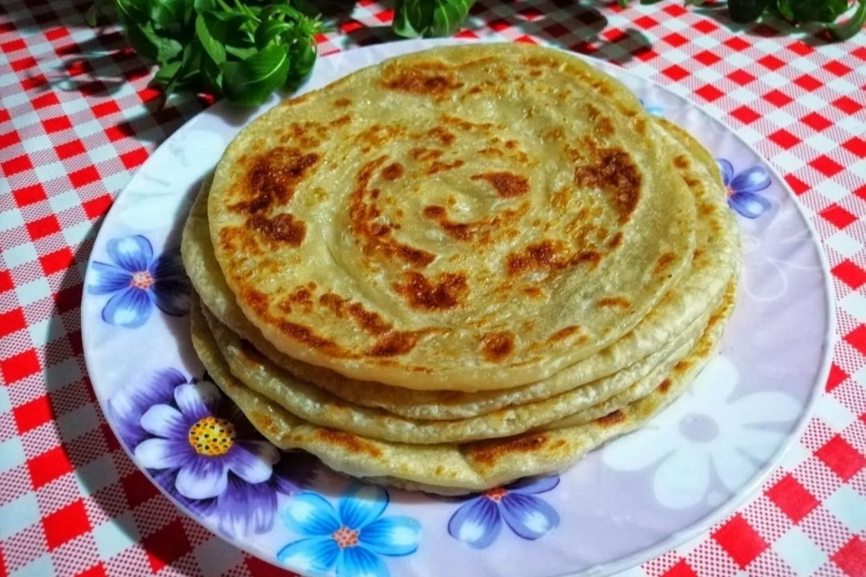 Reyhan'ın Tarifi: Tavada Yağlı Katmer