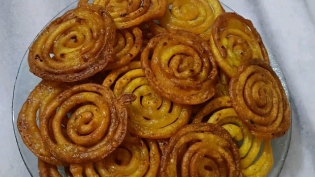 Özlem'in Tarifi: Jalebi Tatlısı
