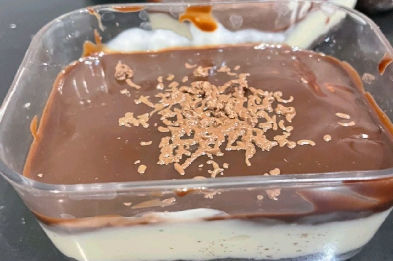 Zelal'ın Tarifi: Çikolatalı Spoonful