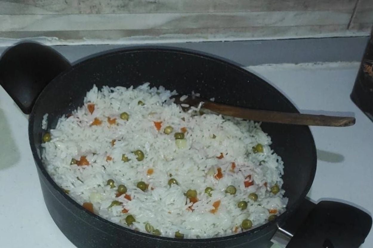Esma'nın Tarifi: Bezelyeli Tane Tane Pilav
