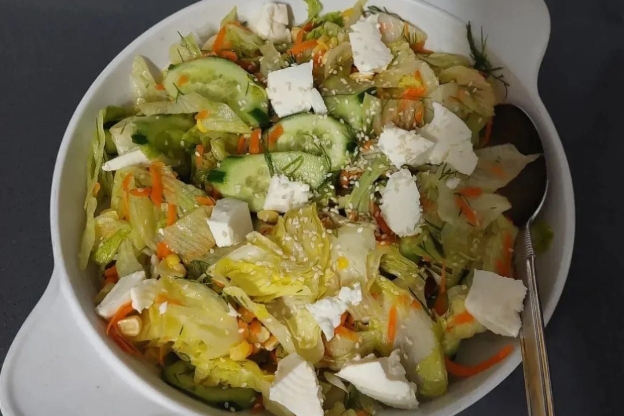 Yaz Esintili: Ferahlatıcı Ege Salatası