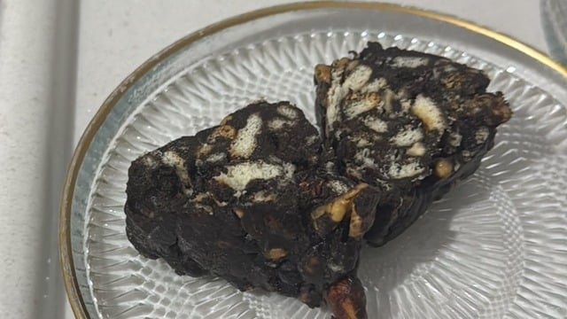 Lezzet Dolu: Kuru Yemişli Mozaik Pasta