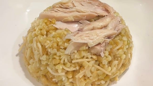 Tane Tane: Şehriyeli Firik Pilavı